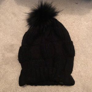 Fox hair Pom Pom knit hat beanie